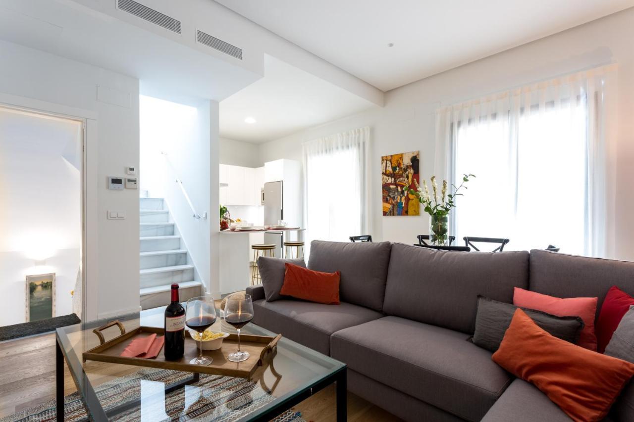 Apartamentos Rg Plaza De Espana Sevilla Eksteriør billede
