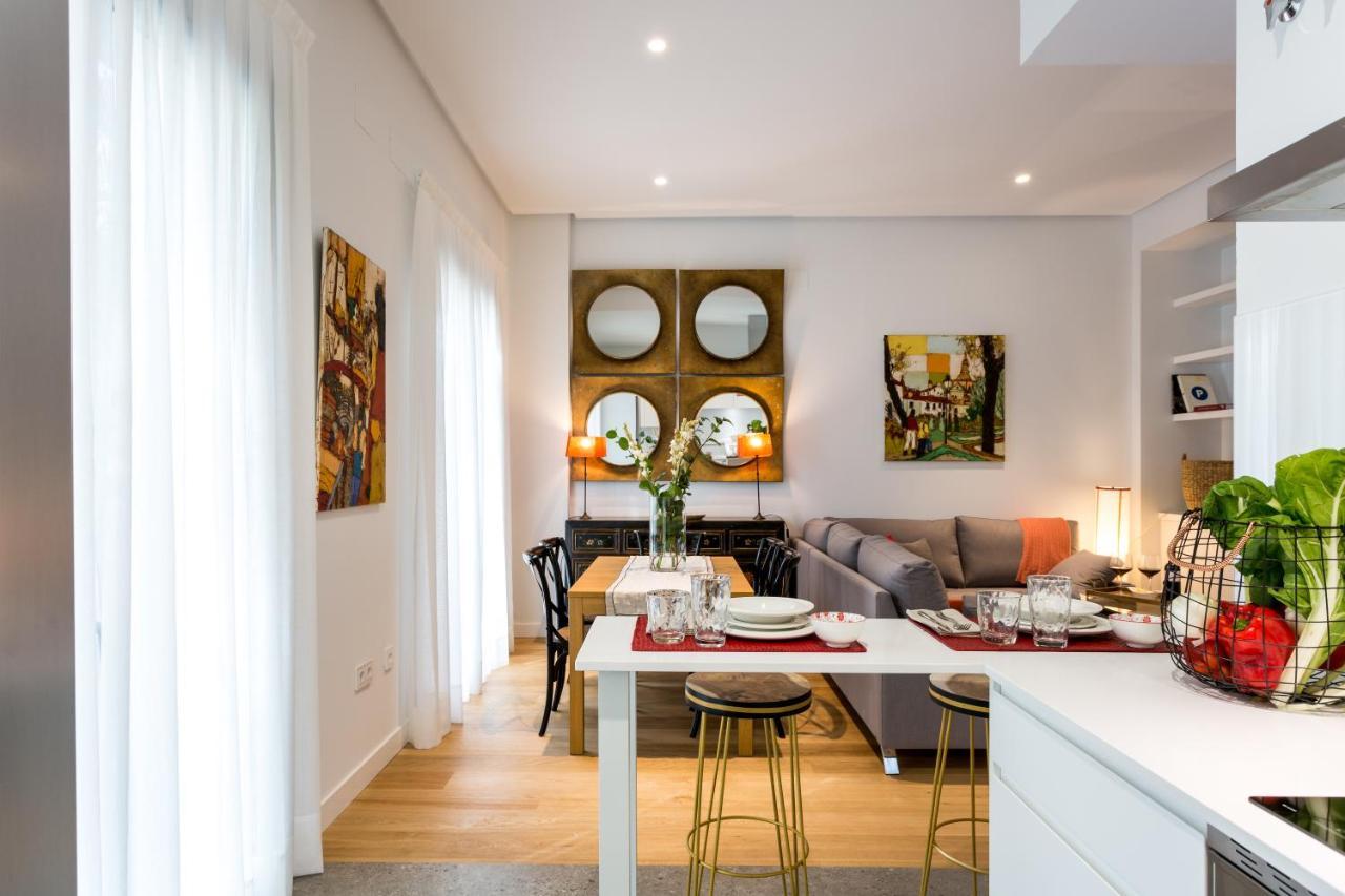 Apartamentos Rg Plaza De Espana Sevilla Eksteriør billede